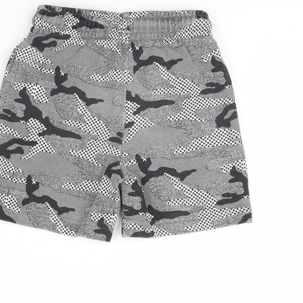 Nutmeg Boys Grey Camouflage Sweat Shorts Size 4 Years