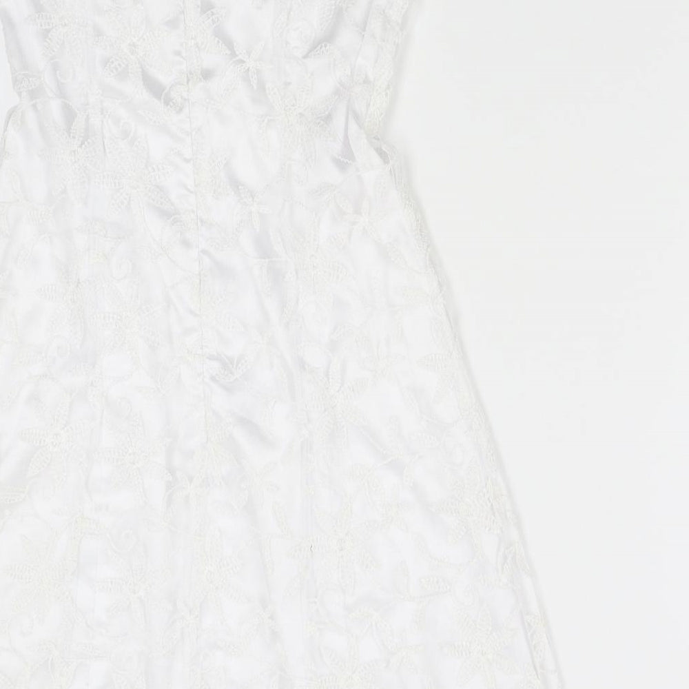 Evita Womens White Mini Size 8