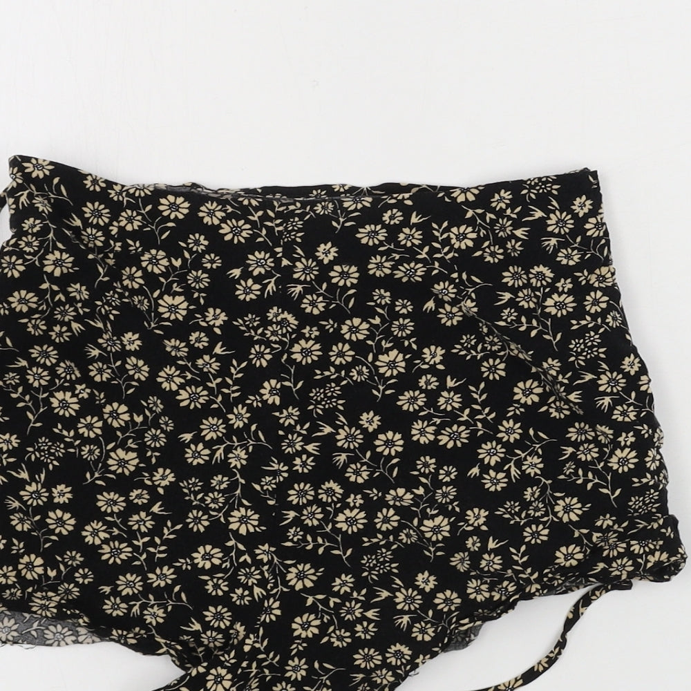 FOREVER 21 Womens Black Floral Sweat Shorts Size XS