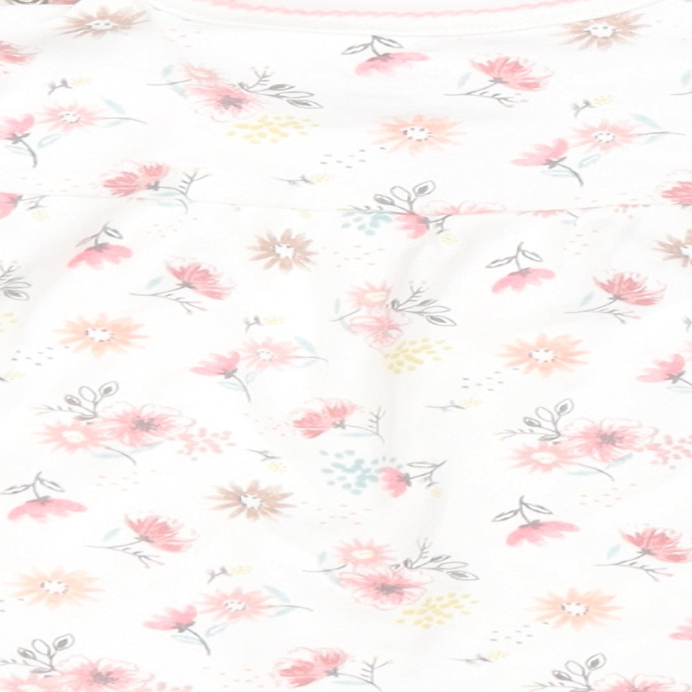 F&F Girls White Floral Basic T-Shirt Size 6-9 Months