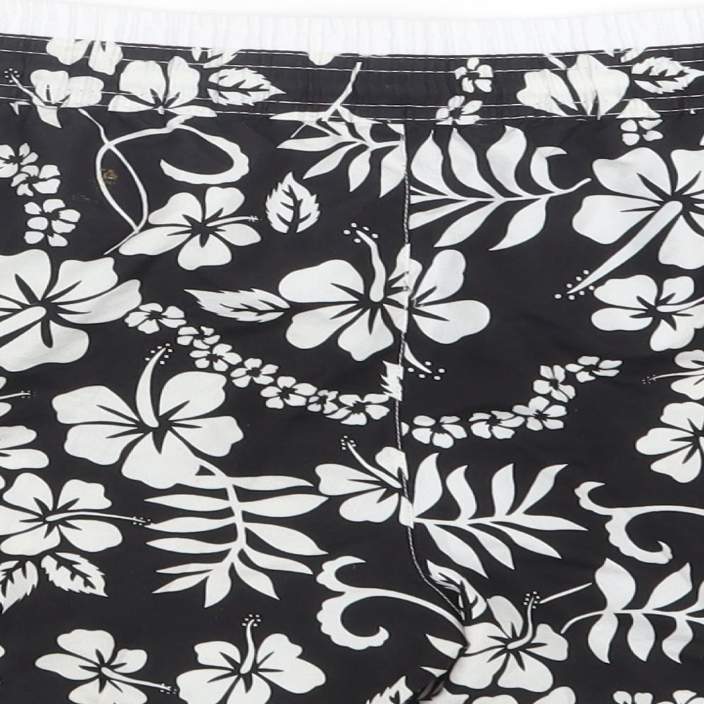 Preworn Womens Black Floral Cotton Bermuda Shorts Size L L4 in Regular Drawstring