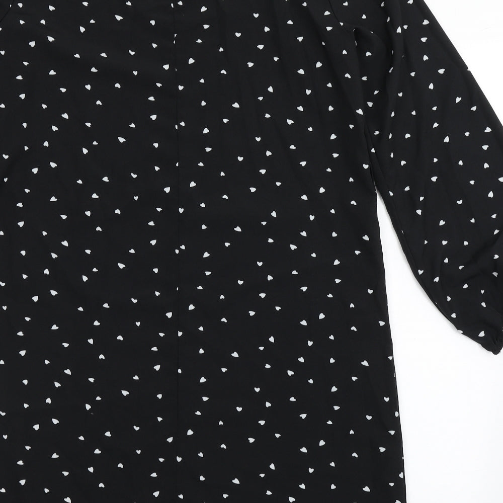 SheIn Womens Black Polyester Shift Size M Round Neck Pullover - Love Hearts