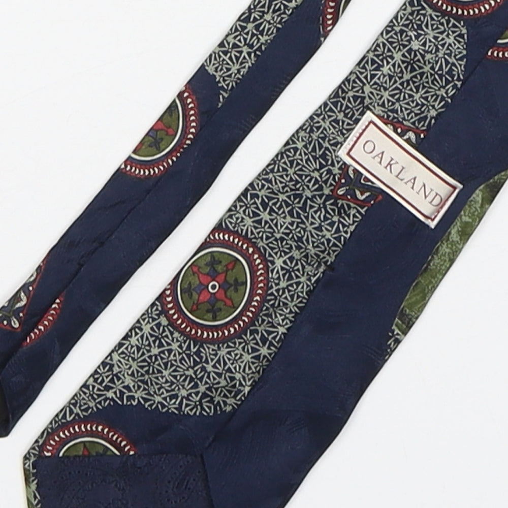 Oakland Mens Multicoloured Geometric Silk Pointed Tie One Size