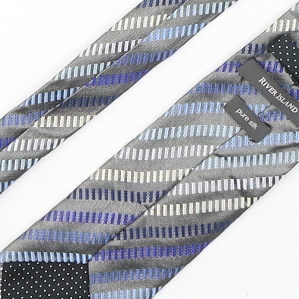 River Island Mens Multicoloured Striped Silk Pointed Tie One Size