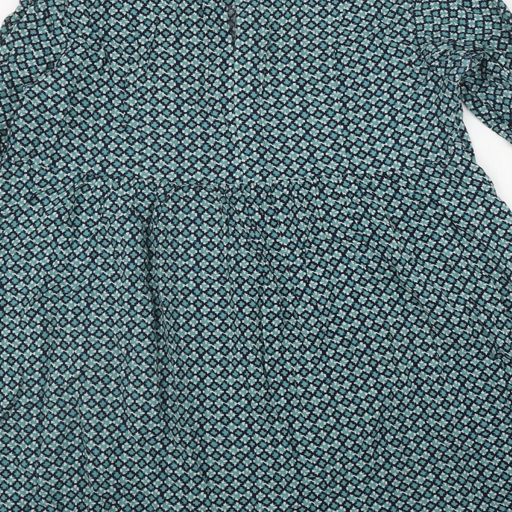 H&M Womens Green Geometric Viscose Fit & Flare Size 10 Round Neck Button