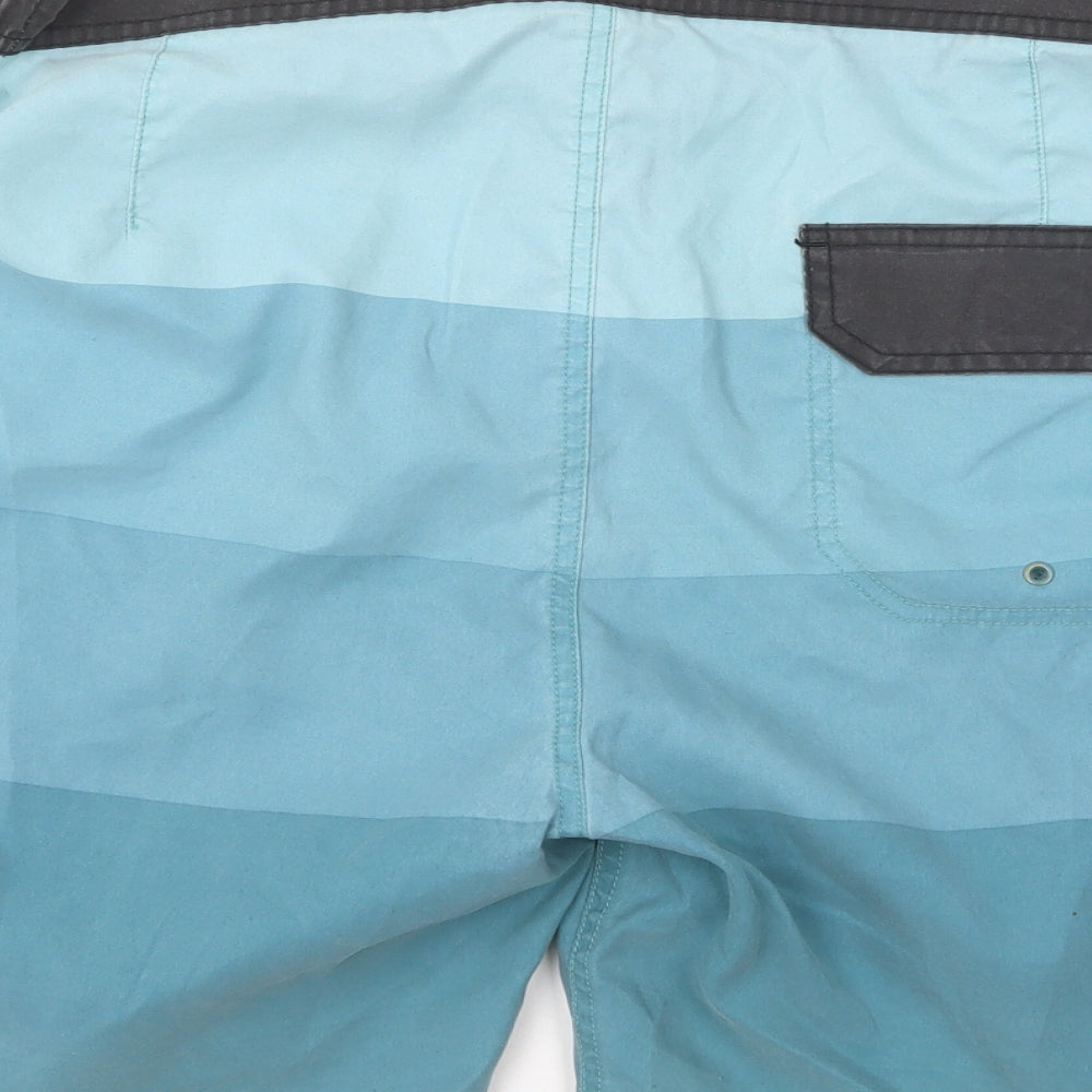 Preworn Womens Blue Polyester Athletic Shorts Size 2XL L19 in Regular
