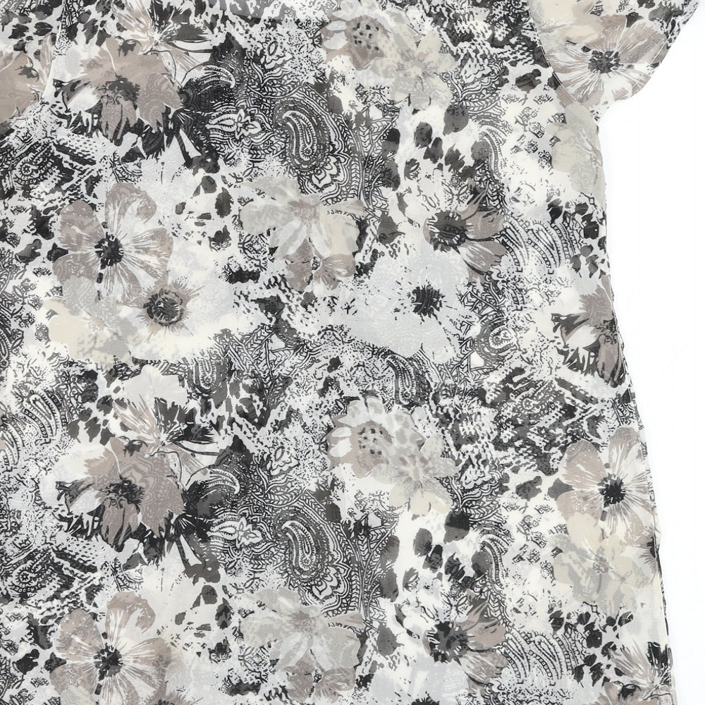 Preworn Womens White Floral Polyester Basic Blouse Size 14 Round Neck