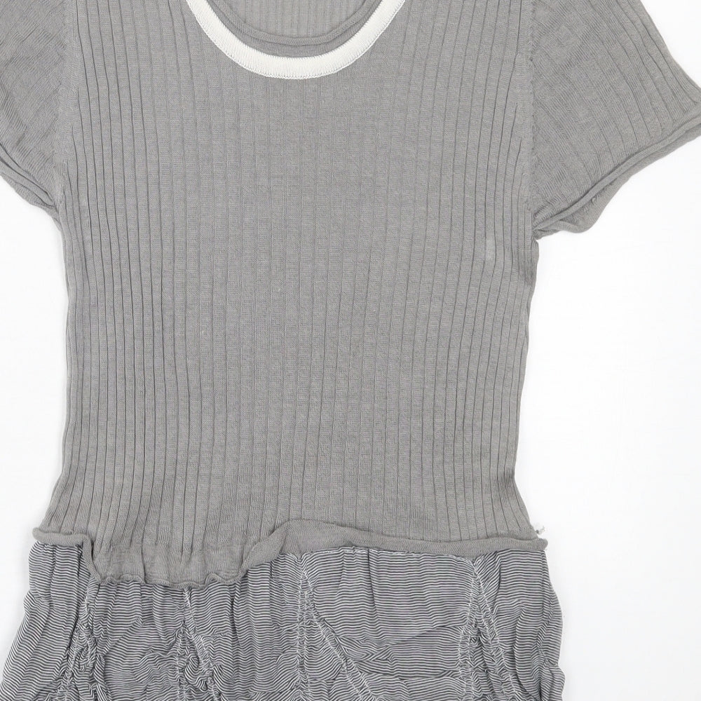 camela me Womens Grey Viscose Basic T-Shirt Size XL Scoop Neck
