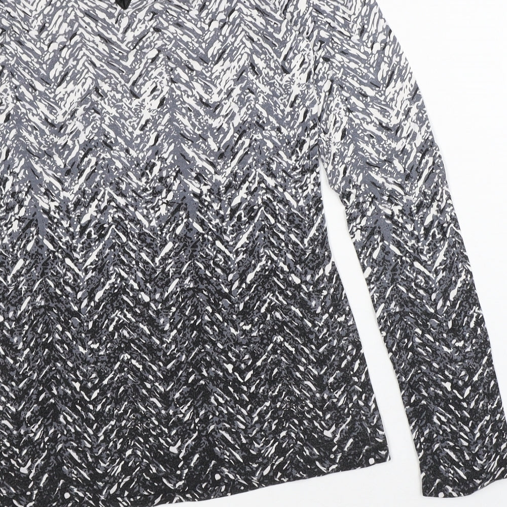 Oasis Womens Grey Geometric Viscose Basic T-Shirt Size XS Round Neck
