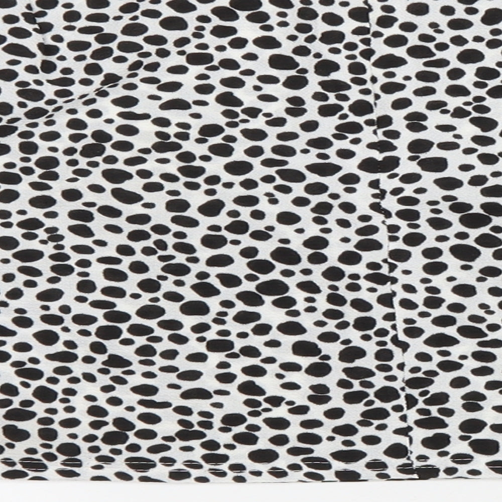 PRETTYLITTLETHING Womens White Animal Print Polyester Cropped T-Shirt Size 10 Round Neck - Dalmatian print