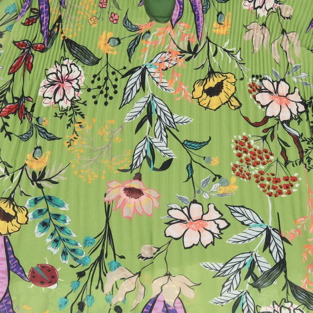 Preworn Womens Green Floral Polyester Jersey Blouse Size S Crew Neck