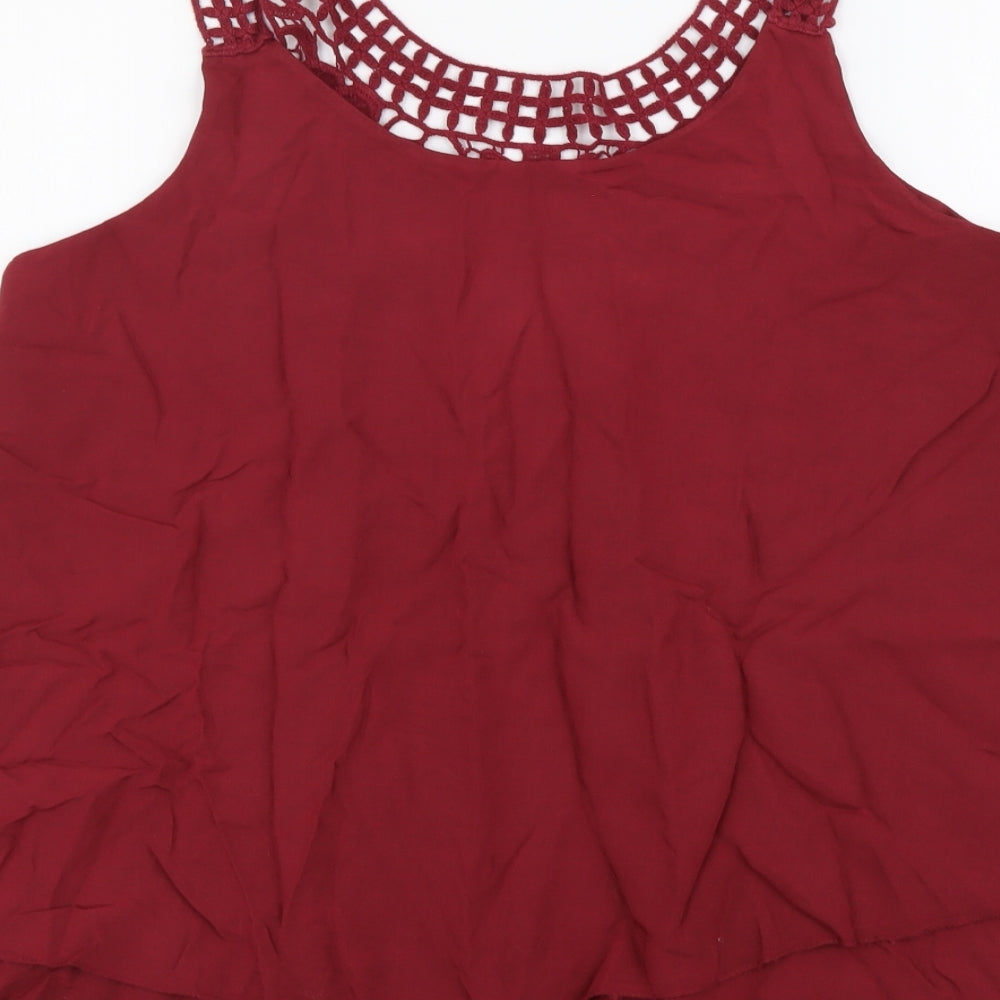 Preworn Womens Red Viscose Basic Tank Size M Round Neck - Lace neckline