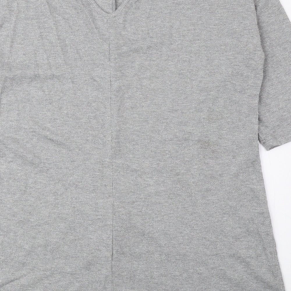 Preworn Womens Silver Polyester Basic T-Shirt Size 16 Round Neck