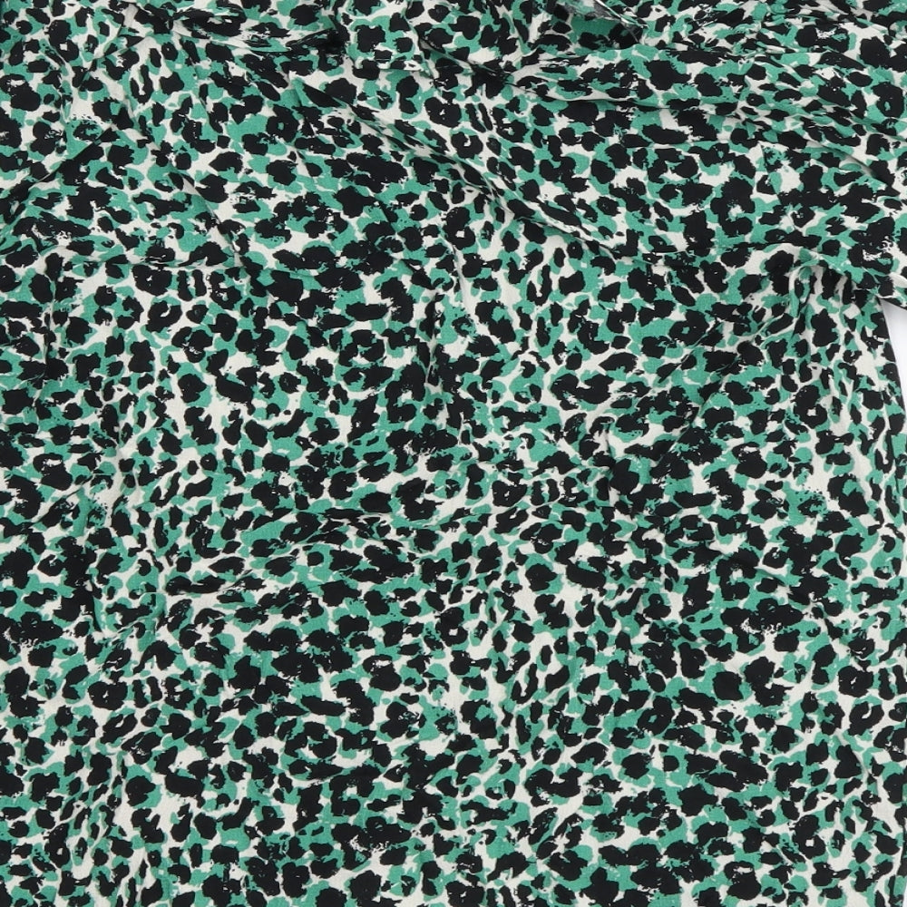 Marks & Spencer Womens Green Animal Print Viscose Basic Blouse Size 8 V-Neck