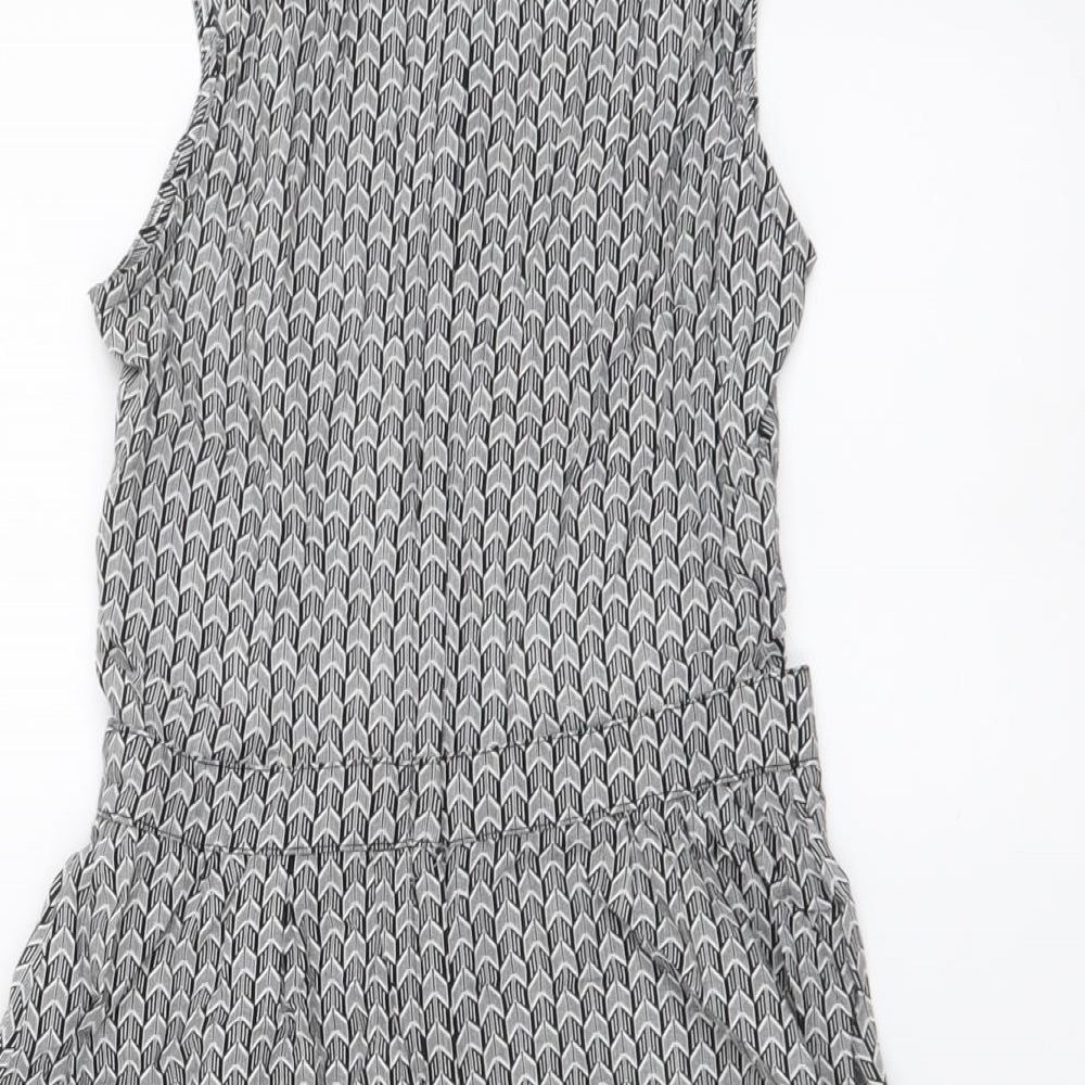 H&M Womens Black Geometric Polyester Mini Size 6 Round Neck Zip