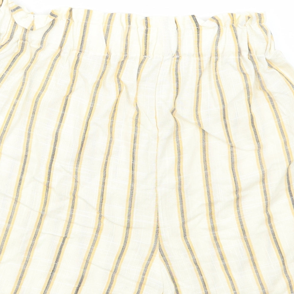 Preworn Womens Yellow Striped Polyester Hot Pants Shorts Size 26 in L3 in Regular Pull On
