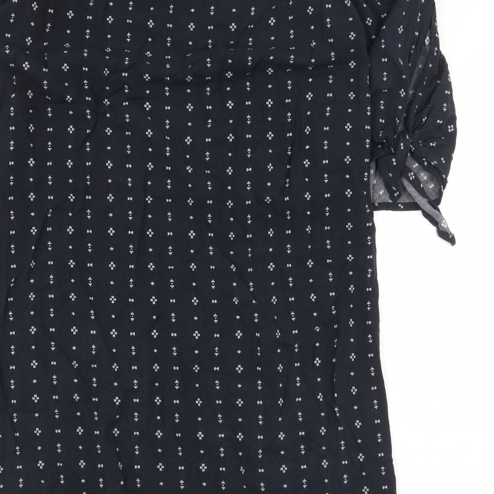H&M Womens Black Geometric Viscose Sheath Size 8 Boat Neck Pullover