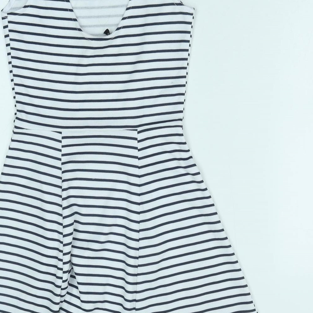 H&M Womens White Striped Polyester Skater Dress Size 6 Scoop Neck Pullover