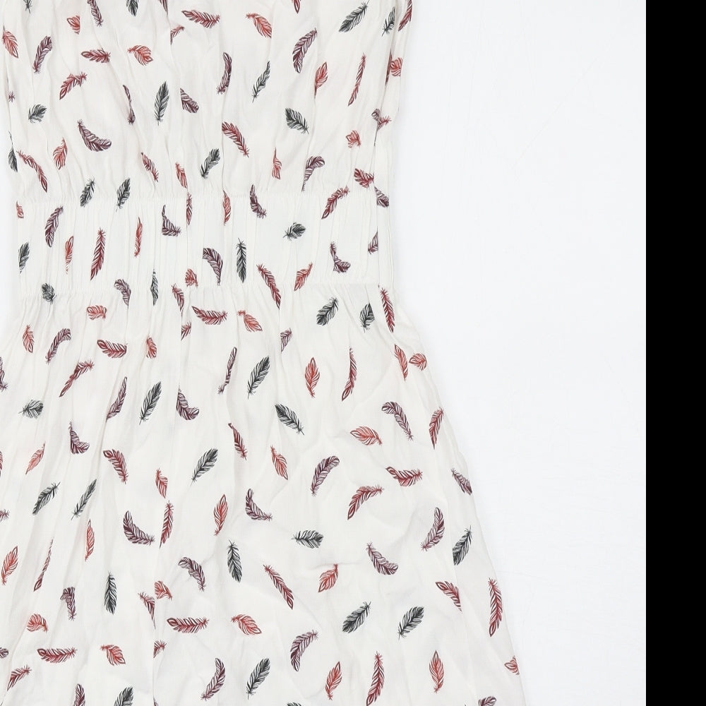 H&M Womens White Geometric Viscose Fit & Flare Size 6 Round Neck Button - Feather Print