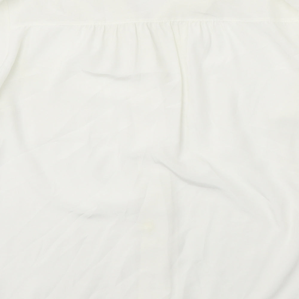 Preworn Womens White Polyester Basic Button-Up Size 14 V-Neck