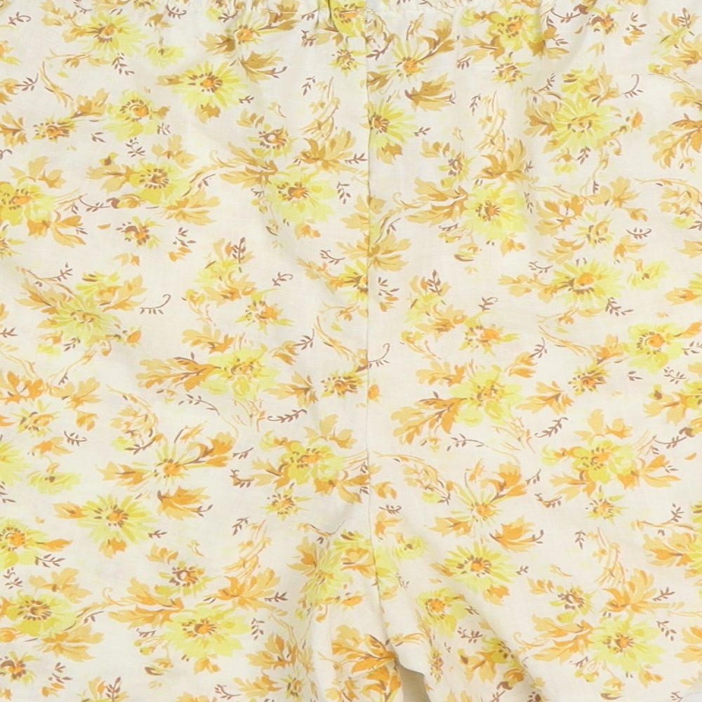 Preworn Womens Yellow Floral Polyester Basic Shorts Size M Regular Pull On