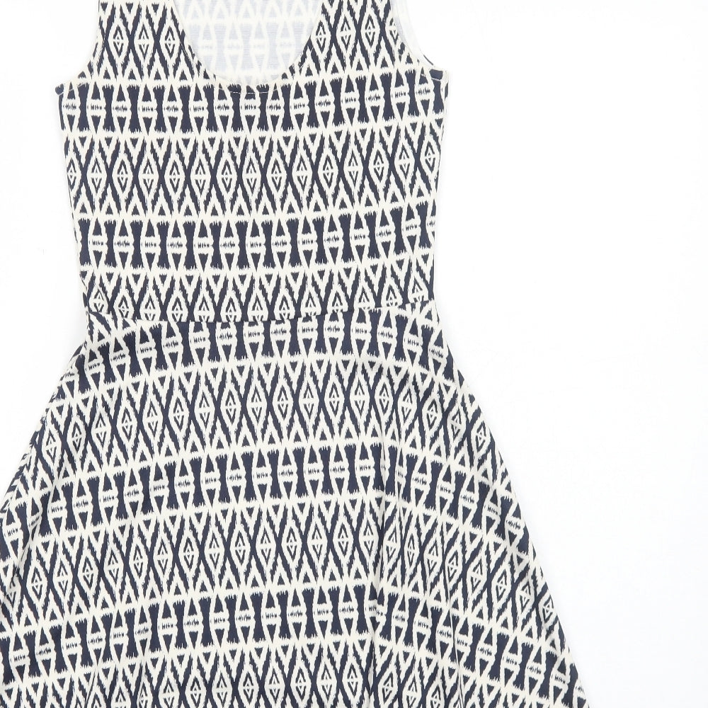 H&M Womens Blue Geometric Viscose Fit & Flare Size 8 Round Neck Pullover