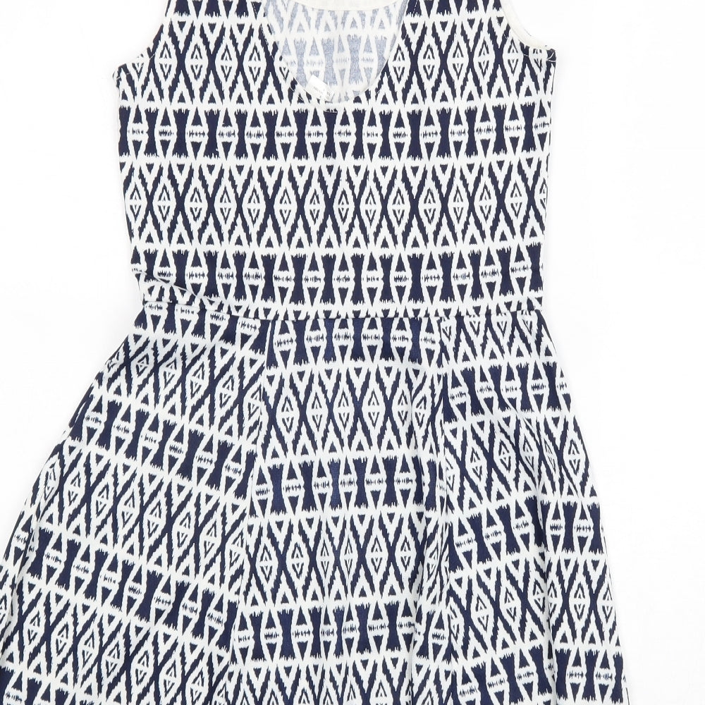 Divided Womens White Geometric Polyester Skater Dress Size 10 Scoop Neck Pullover