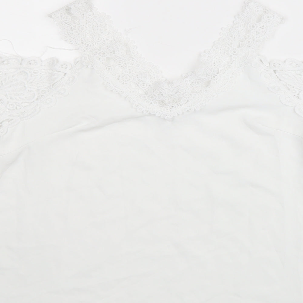 Preworn Womens White Polyester Basic Blouse Size S V-Neck - Cold Shoulder