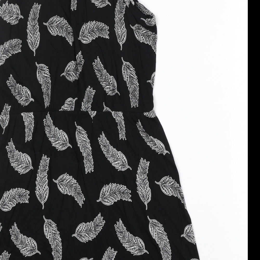 H&M Womens Black Geometric Viscose A-Line Size M V-Neck Pullover - Feather Pattern