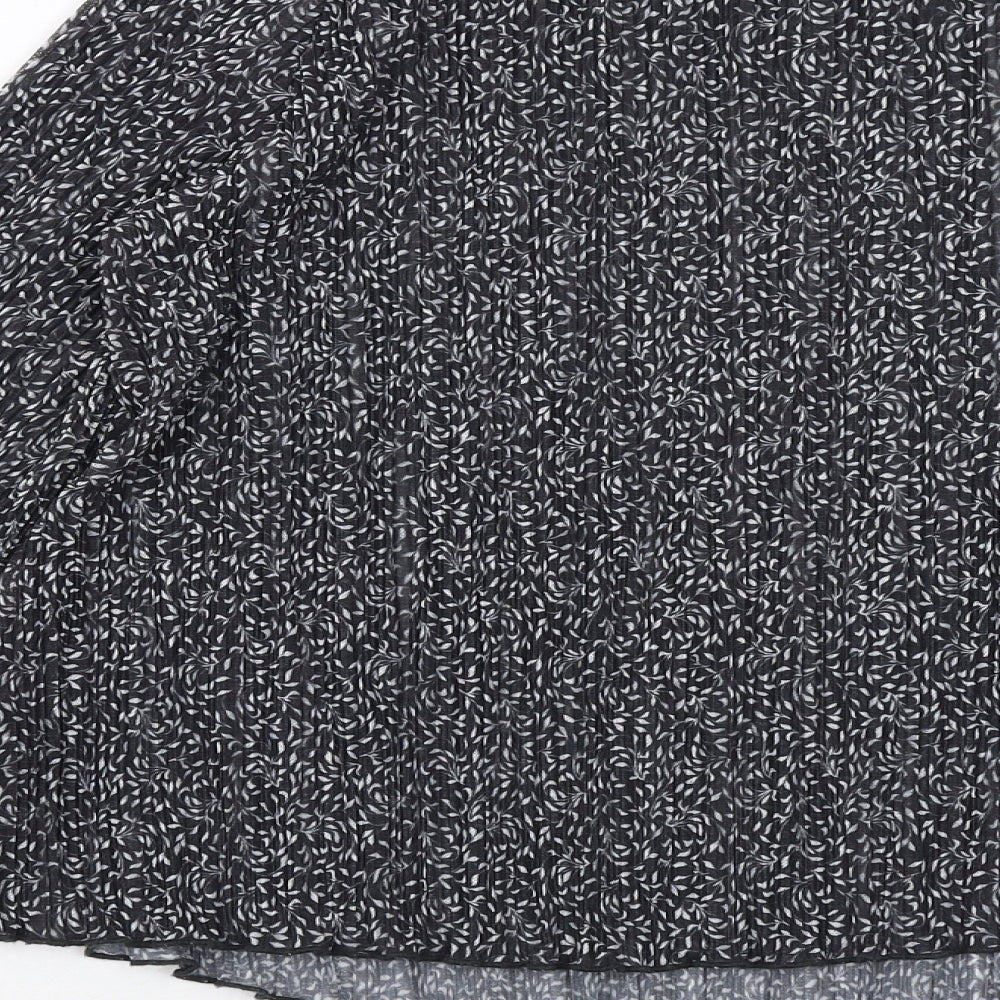 Marks & Spencer Womens Black Geometric Polyester Basic Blouse Size 10 Round Neck