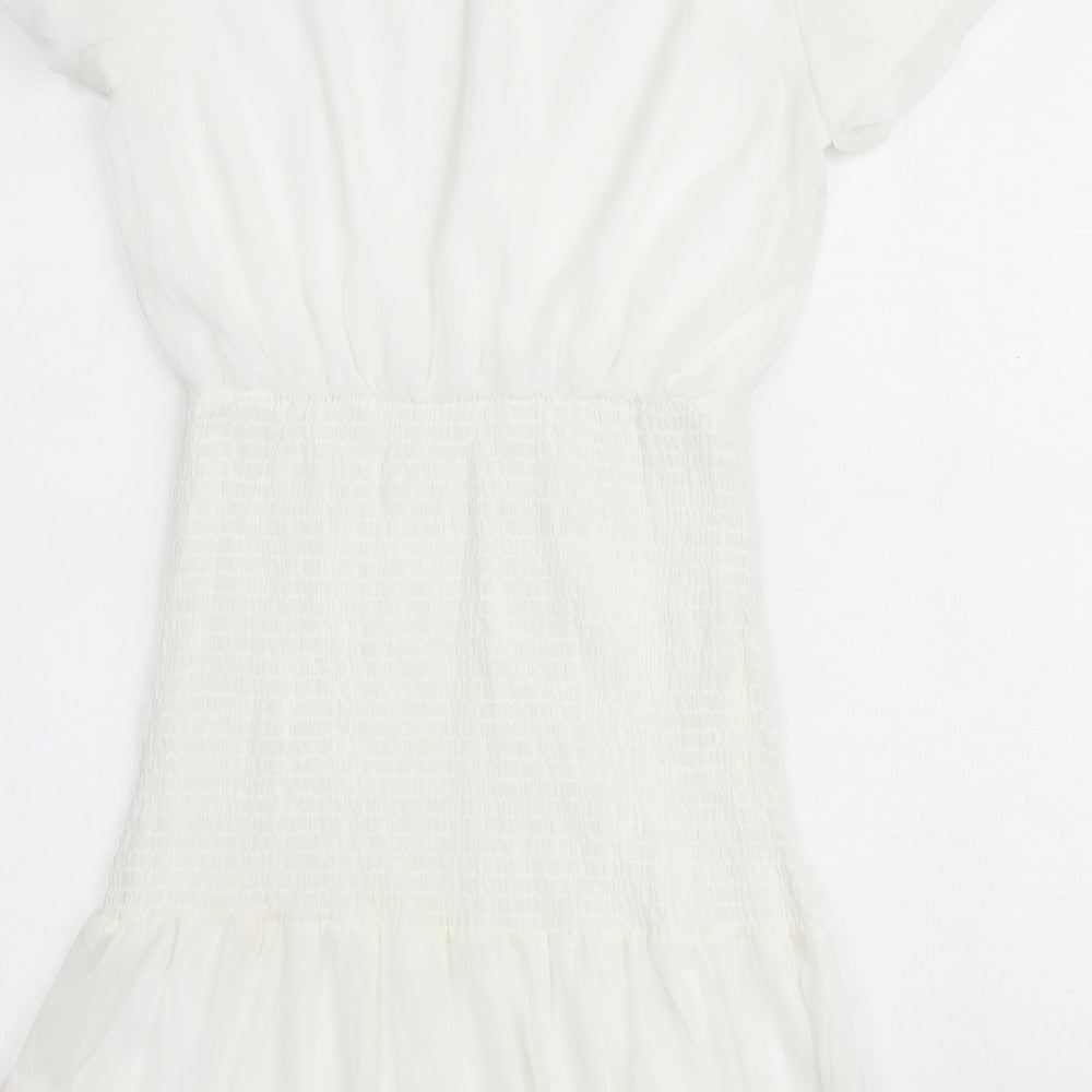 Voyelles Womens White Polyester Mini Size M Round Neck Button