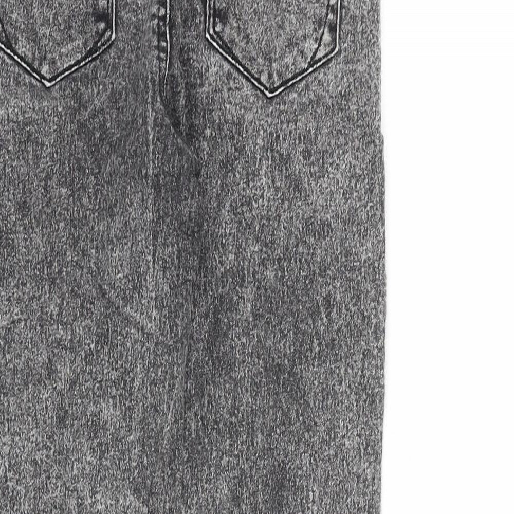 Brand and care label for Denim & Co. girls’ grey cotton skinny jeans, size 9-10, years, 23-inch leg regular zip