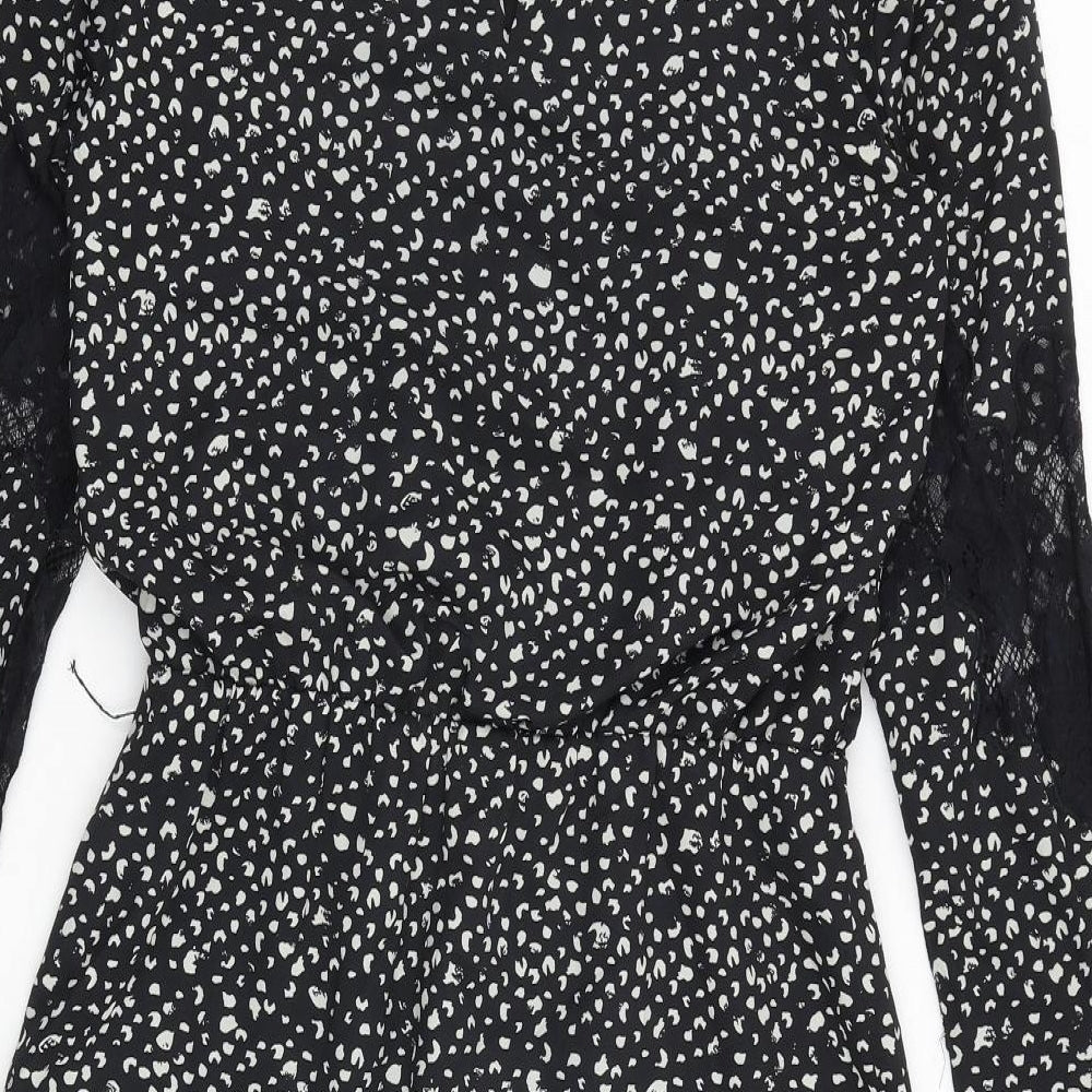 Limited Edition Womens Black Geometric Polyester A-Line Size 8 Round Neck Button