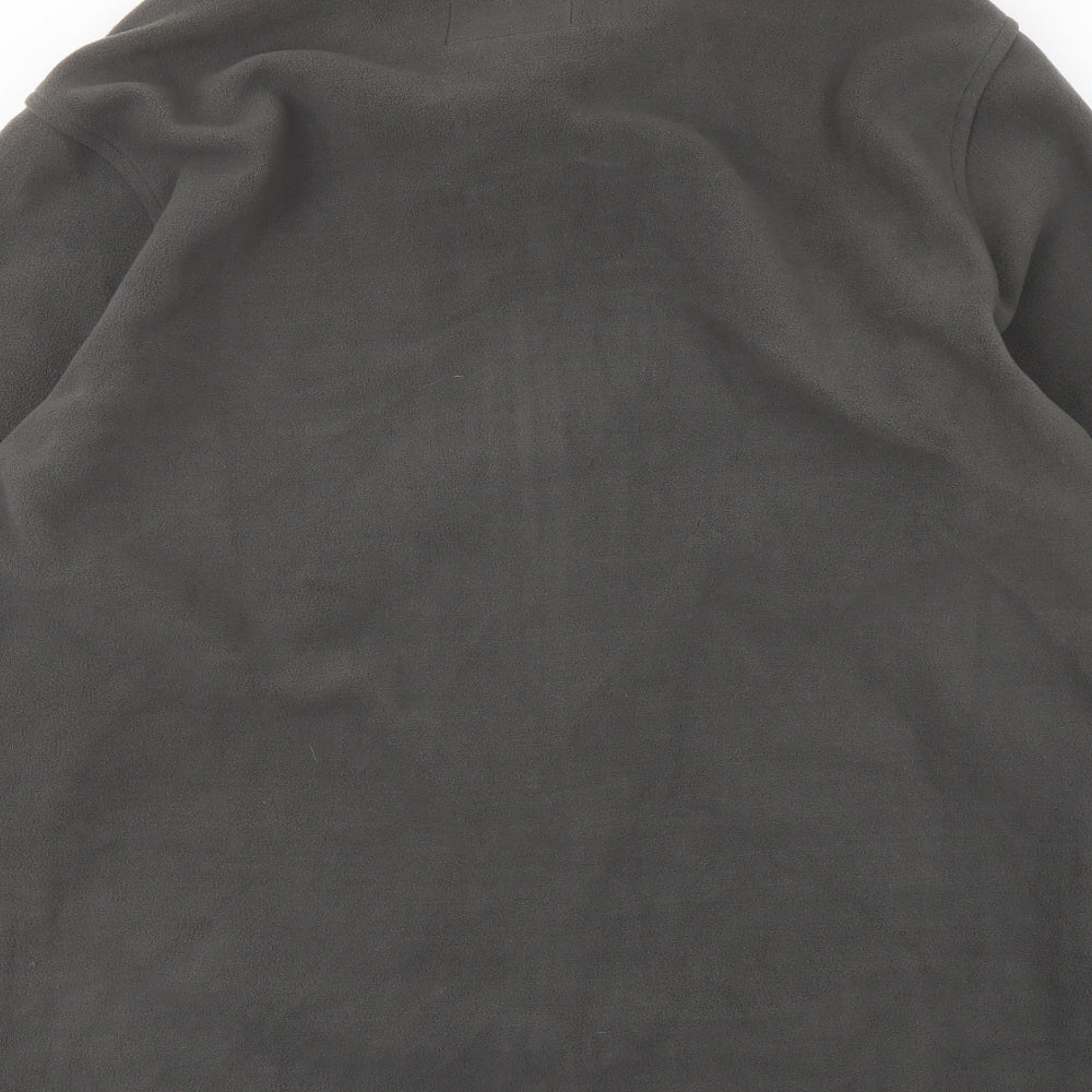 Brand and care label for Atlas men’s green jacket, size L, zip