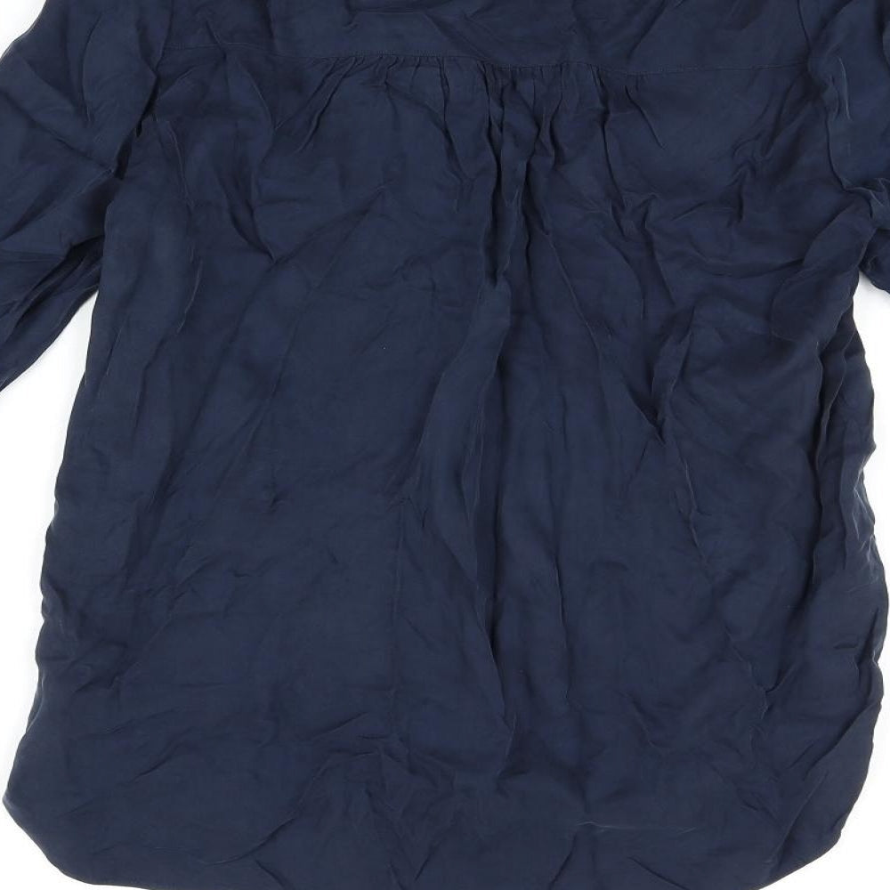 Brand and care label for Autograph women’s blue cupro basic button-up, size UK 6, v-neck