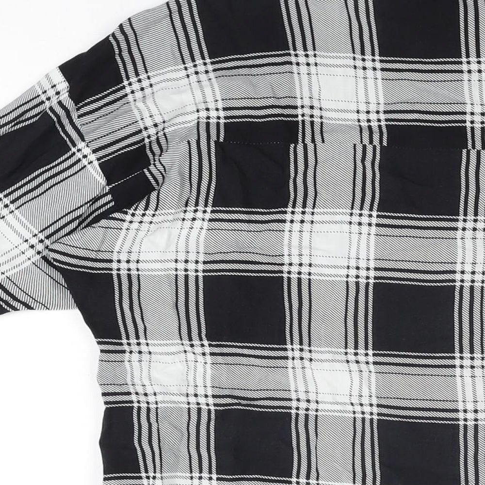 PRETTYLITTLETHING Womens Black Plaid Viscose Basic Button-Up Size 6 Collared