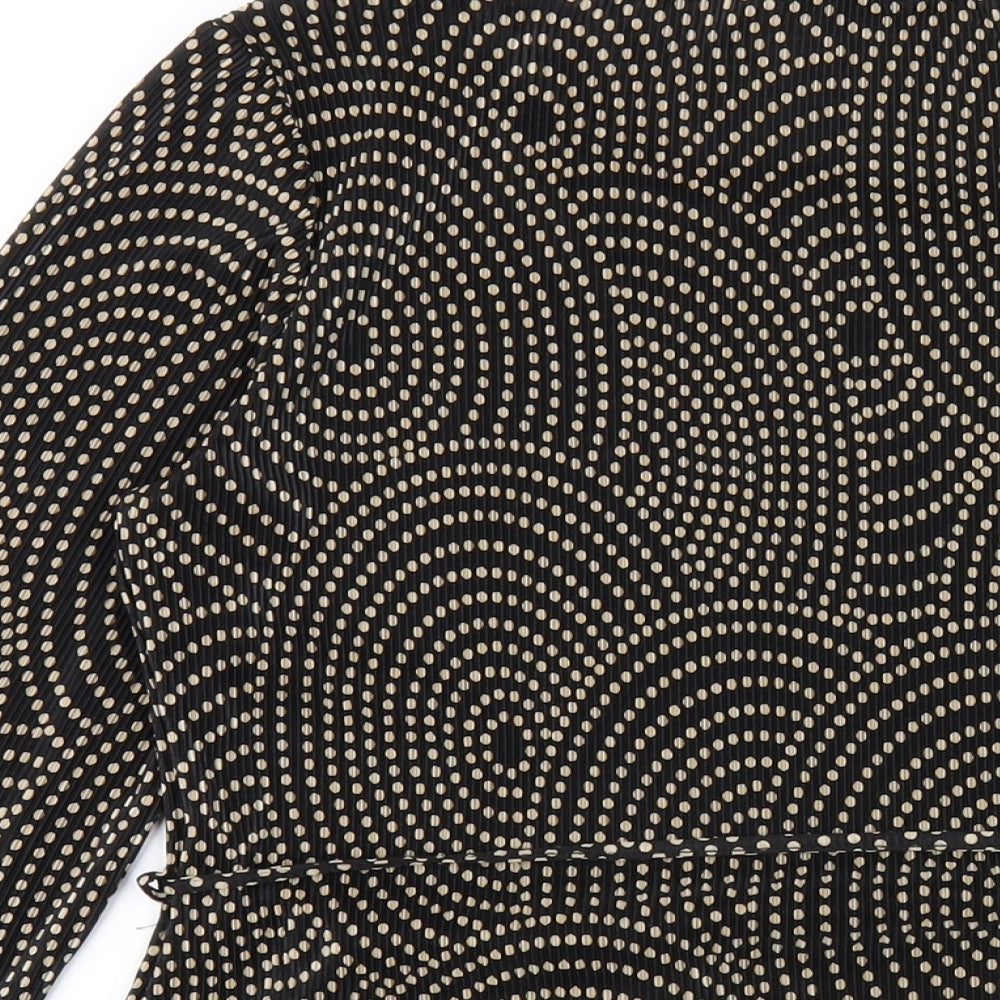 Marks & Spencer Womens Black Geometric Polyester Basic T-Shirt Size 14 Round Neck