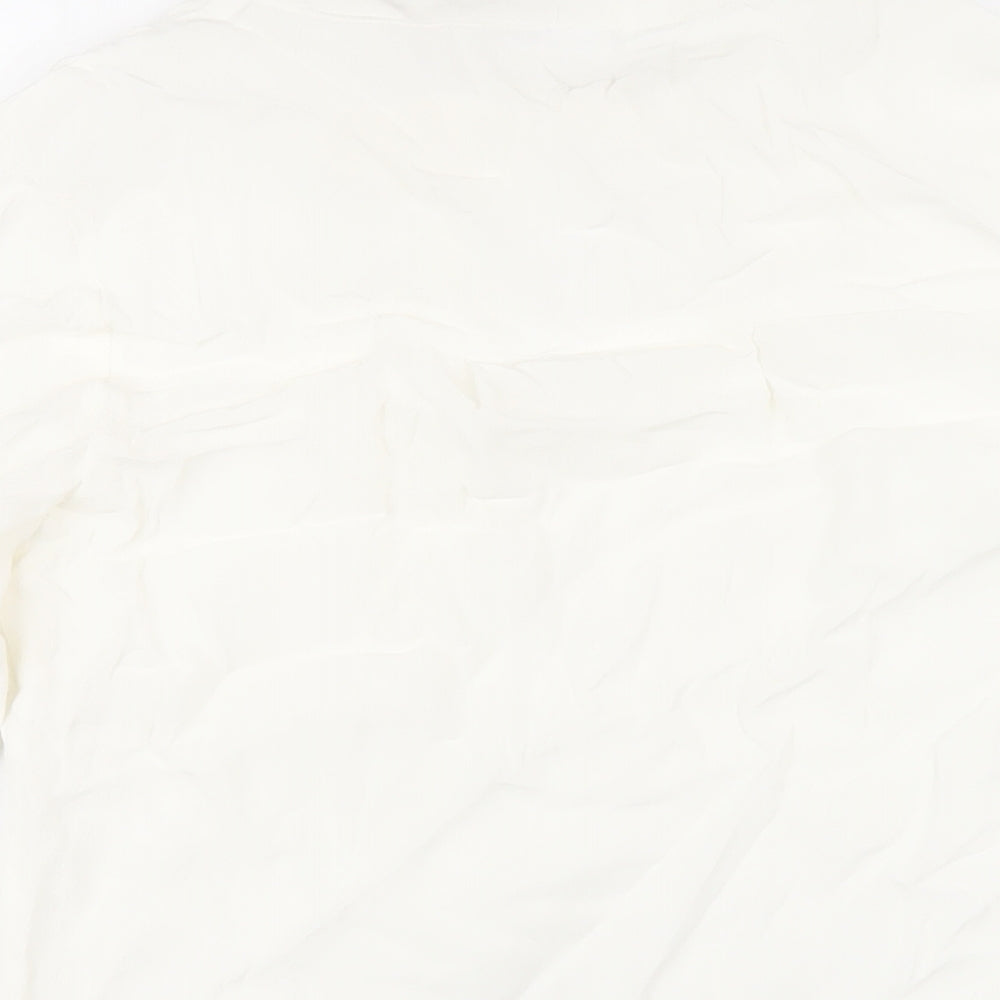 Saint Tropez Clothing Womens White Viscose Basic Blouse Size S Round Neck