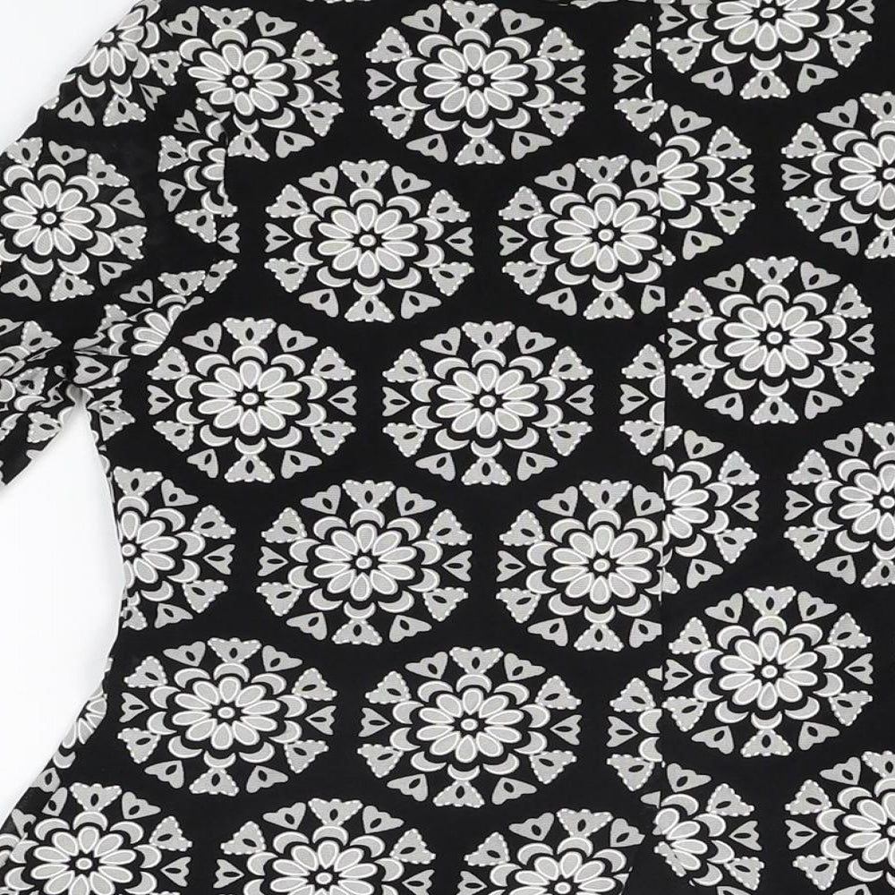 Izabel London Womens Black Floral Nylon Basic T-Shirt Size 10 Round Neck