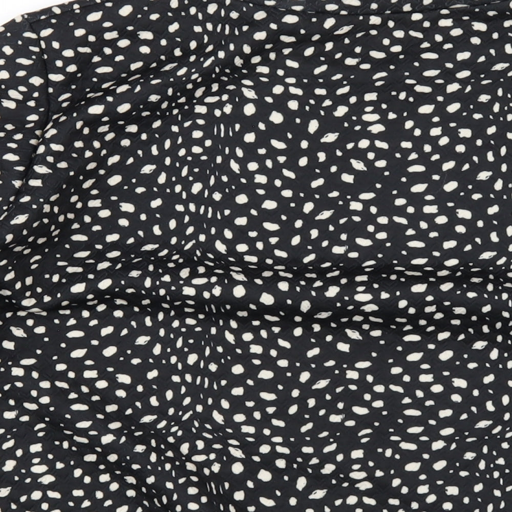 Jessica Graaf Womens Black Geometric Polyester Basic T-Shirt Size M Round Neck