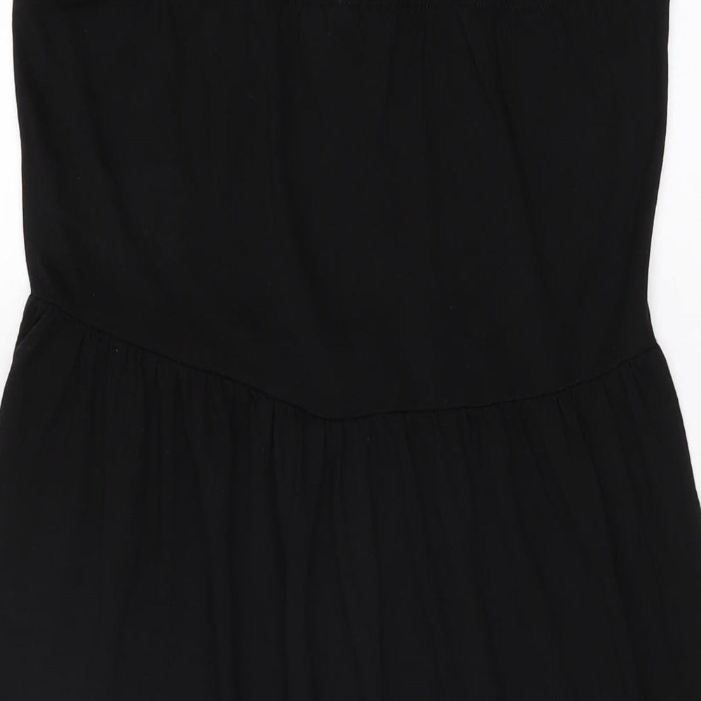 Brand and care label for JDY women’s black polyester shift, size S, round neck pullover