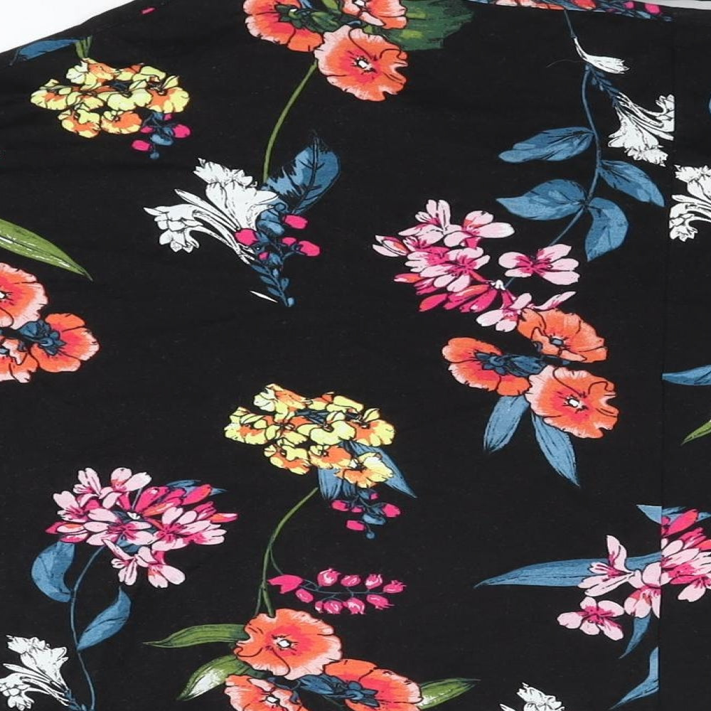 Capsule Womens Black Floral Viscose Basic T-Shirt Size 18 Round Neck