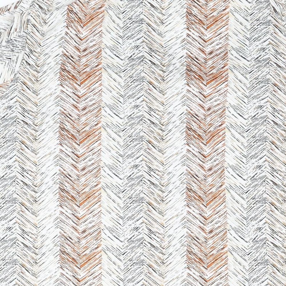 Bonmarché Womens White Geometric Polyester Basic T-Shirt Size M V-Neck