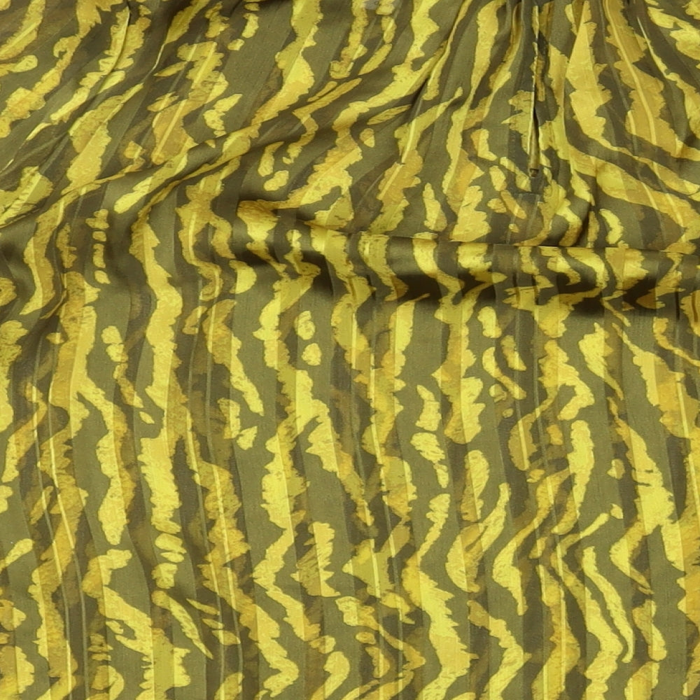 H&M Womens Yellow Animal Print Polyester Basic Blouse Size M Mock Neck