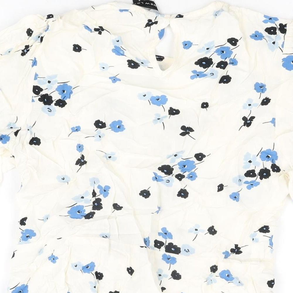 New Look Womens White Floral Viscose Basic T-Shirt Size 8 Round Neck