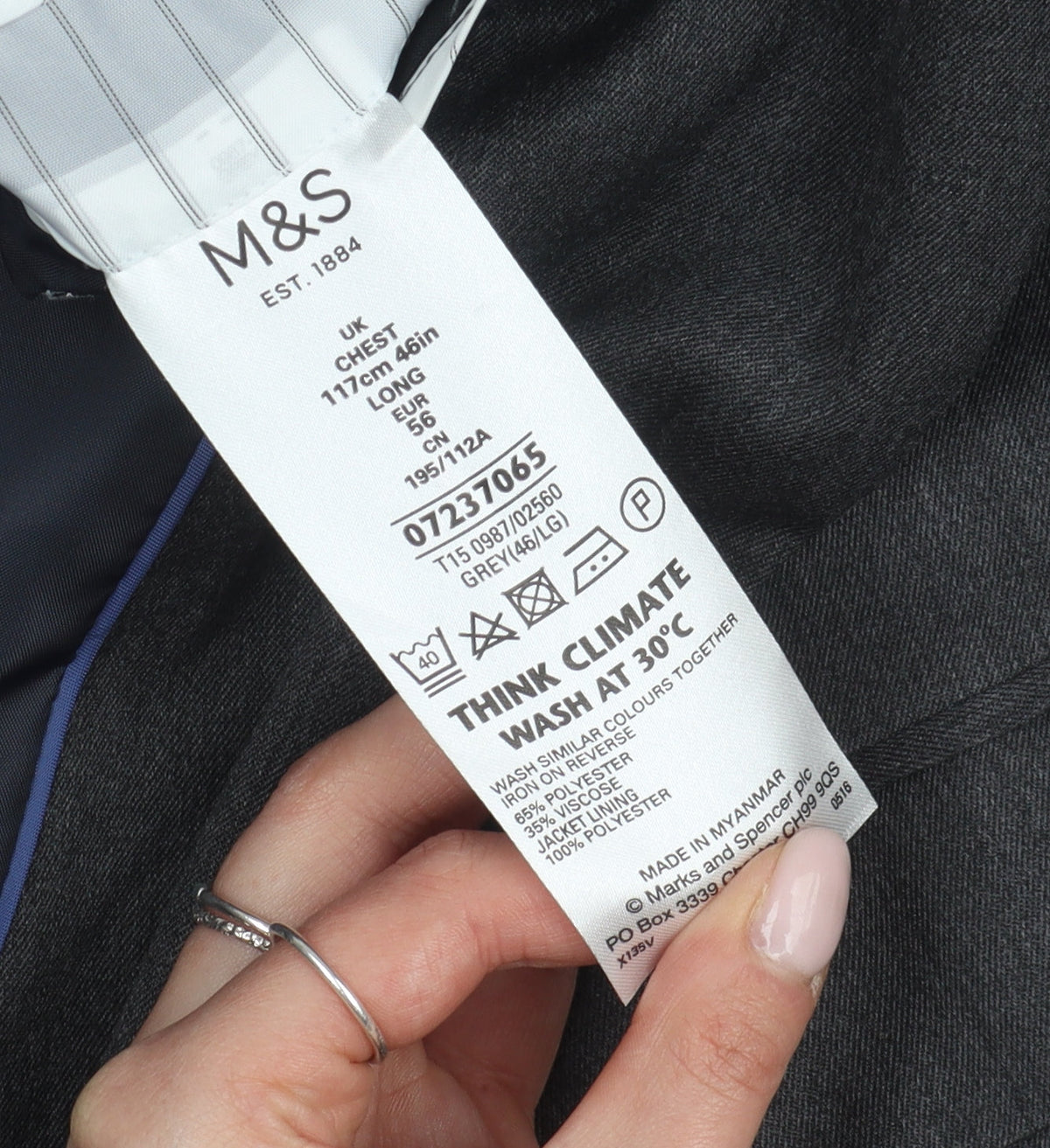 Marks & Spencer Men's Grey Long Suit Jacket, 46L