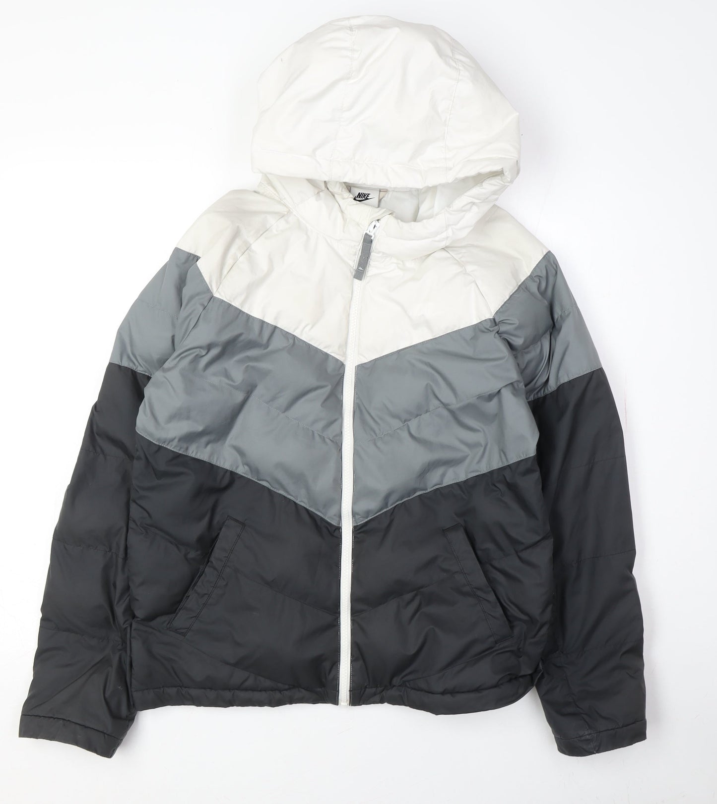 Nike 5 Pack Wholesale Preloved Boys Outerwear –For Resale