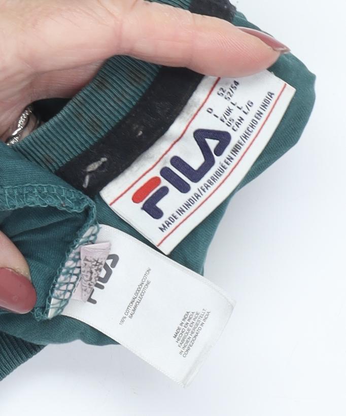 Close-up detail of Fila Men’s Green Crew Neck T-Shirt L