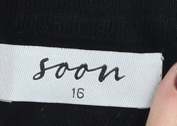 Soon Women's Black Crew Neck Pullover Jumper Size 16