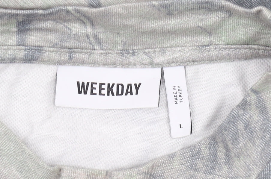 WEEKDAY Unisex Green Camo T-Shirt, L, Cropped Casual